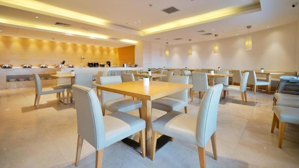 Ji Hotel Tianjin Binjiangdao Zewnętrze zdjęcie